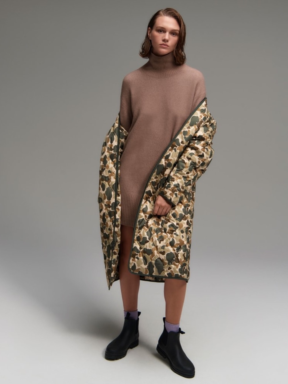 NWT BISCOTTI from EVERLANE THE RENEW LONG LINER SIZE S - OVERSIZED RETAIL $198